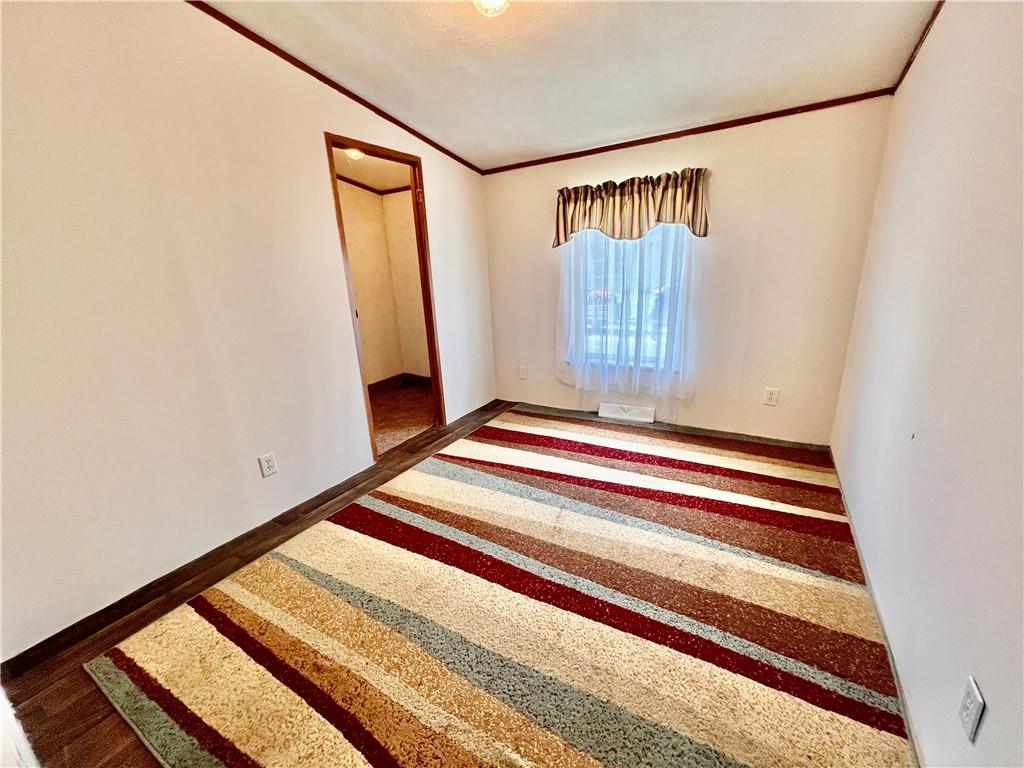 151 Crum Road Bessemer, PA 16112 - Photo 8 of 16