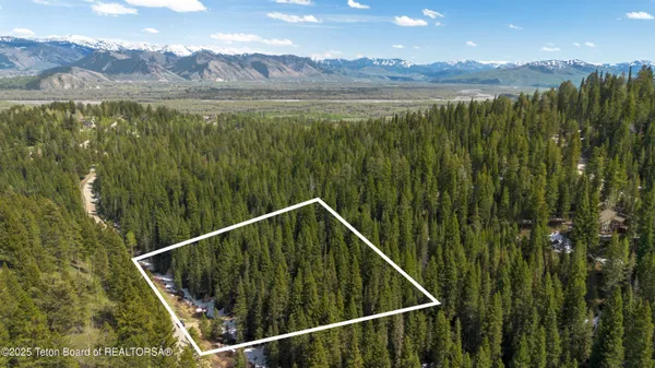 $995,000 | 6600 Paintbrush Trail, Wilson, WY 83014