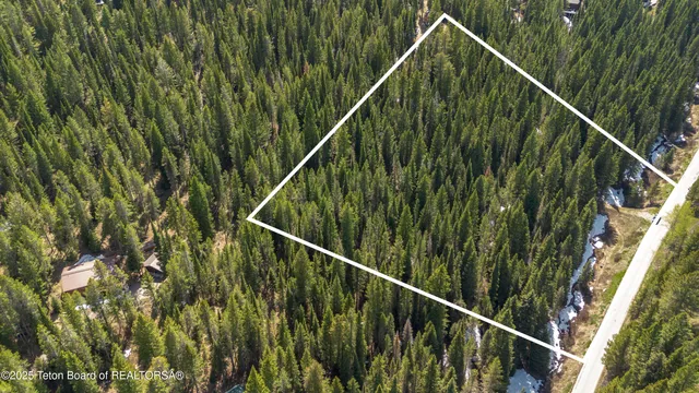 $995,000 | 6600 Paintbrush Trail, Wilson, WY 83014