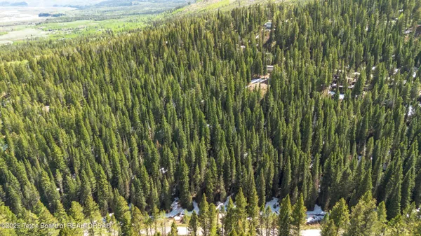 $995,000 | 6600 Paintbrush Trail, Wilson, WY 83014