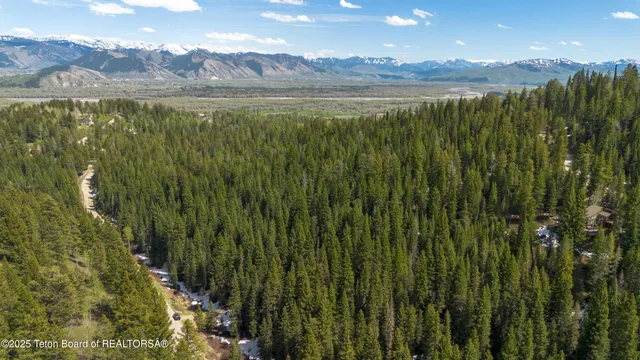 $995,000 | 6600 Paintbrush Trail, Wilson, WY 83014
