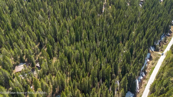 $995,000 | 6600 Paintbrush Trail, Wilson, WY 83014