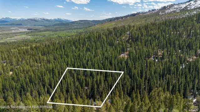$995,000 | 6600 Paintbrush Trail, Wilson, WY 83014