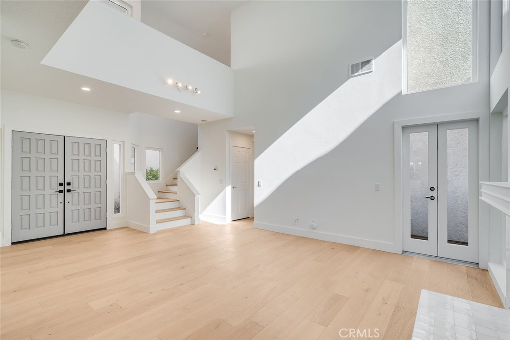 25 St John Dana Point, CA 92629 - Photo 2 of 17