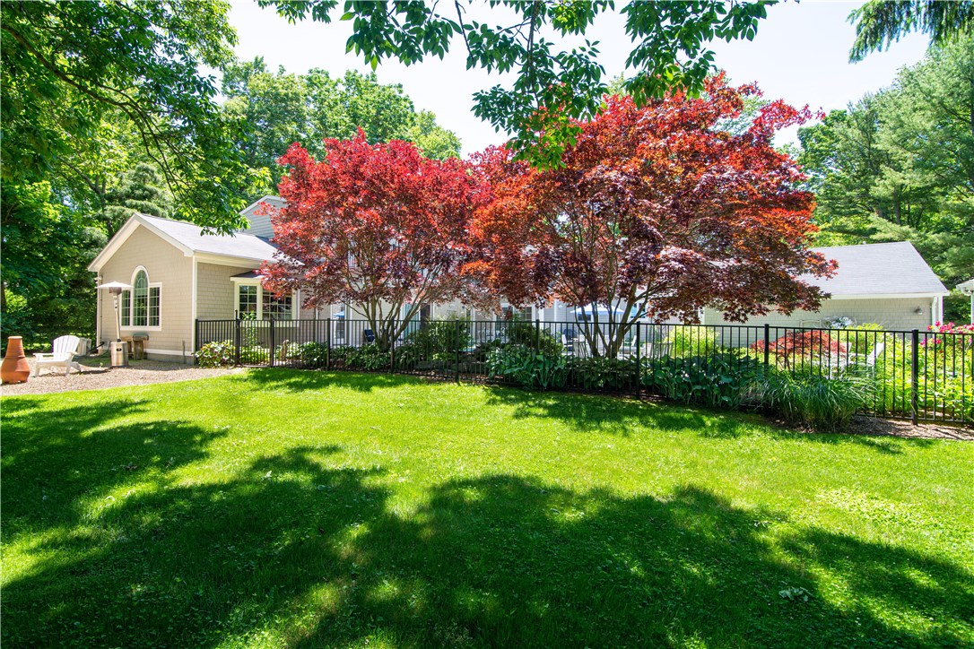 114 Ferry Road Bristol, RI 02809 - Photo 11 of 50 Gallery Image 11
