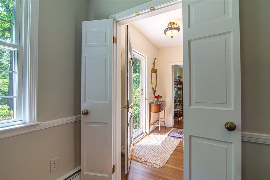 114 Ferry Road Bristol, RI 02809 - Photo 22 of 50 Gallery Image 22