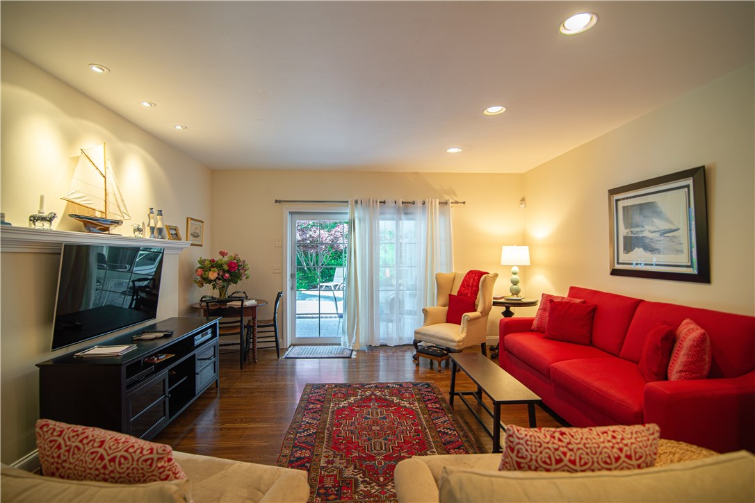 114 Ferry Road Bristol, RI 02809 - Photo 24 of 50 Gallery Image 24