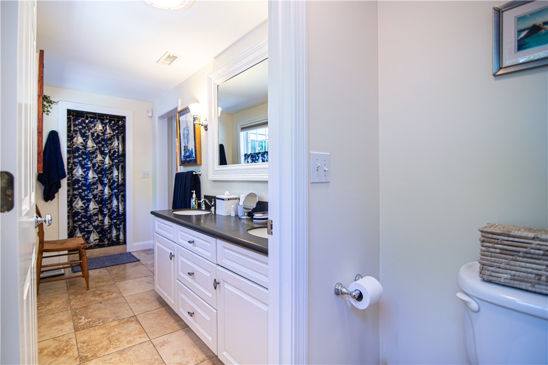 114 Ferry Road Bristol, RI 02809 - Photo 33 of 50 Gallery Image 33