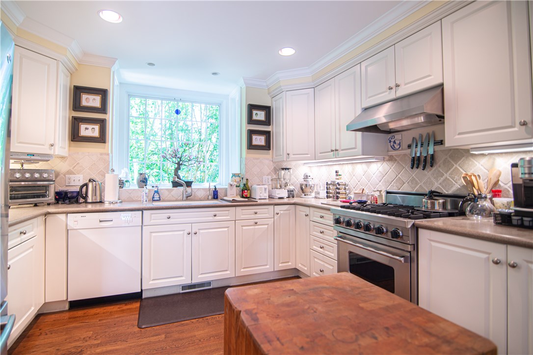 114 Ferry Road Bristol, RI 02809 - Photo 38 of 50 Gallery Image 38