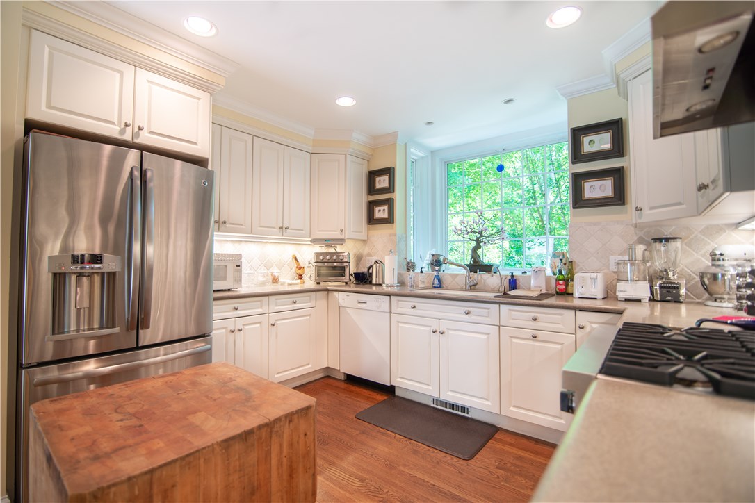 114 Ferry Road Bristol, RI 02809 - Photo 39 of 50 Gallery Image 39