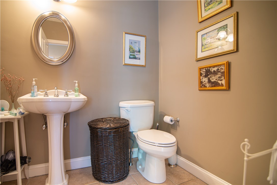 114 Ferry Road Bristol, RI 02809 - Photo 46 of 50 Gallery Image 46
