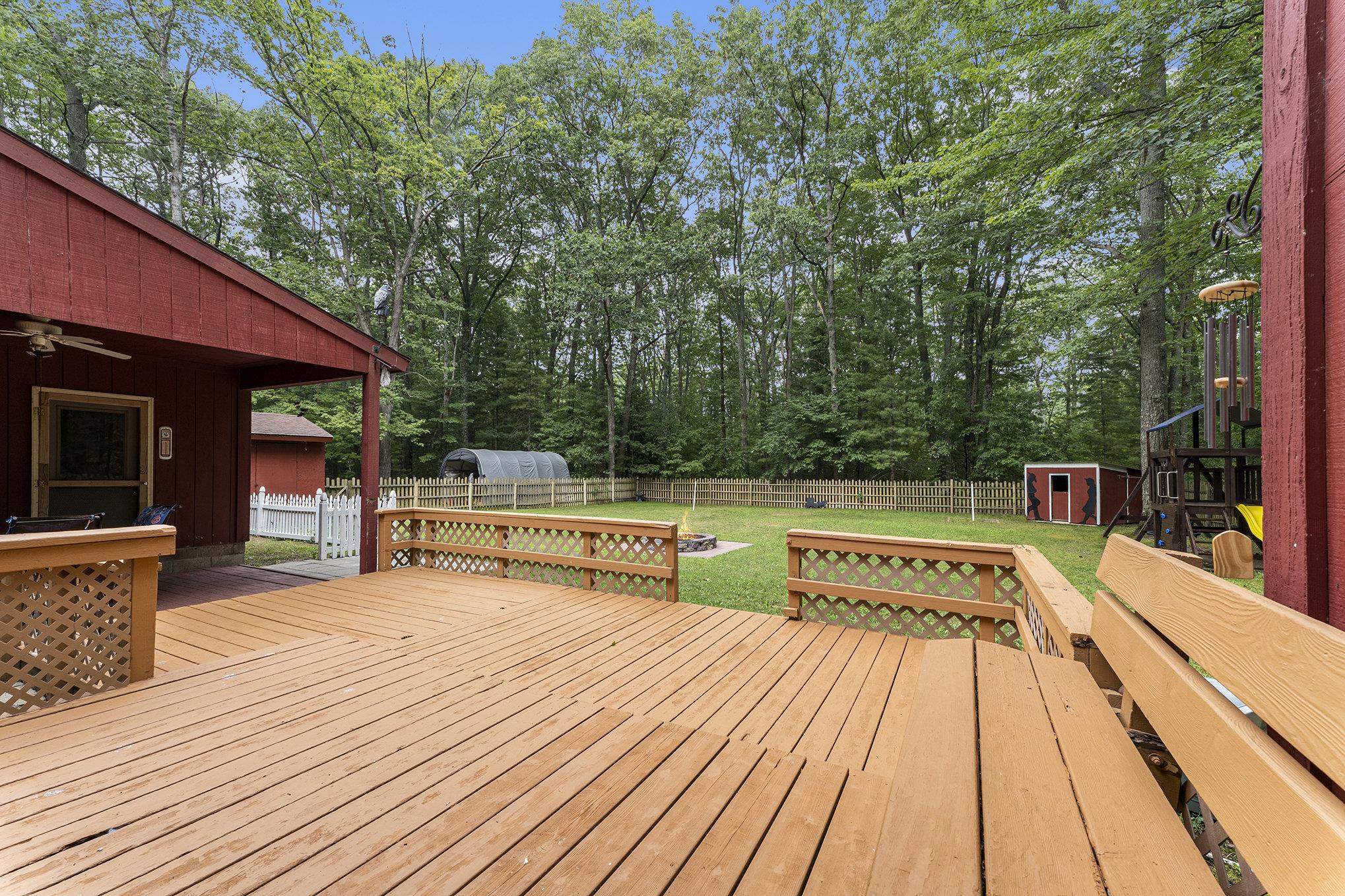 1781 Rogers Road Grawn, MI 49637 - Photo 4 of 29