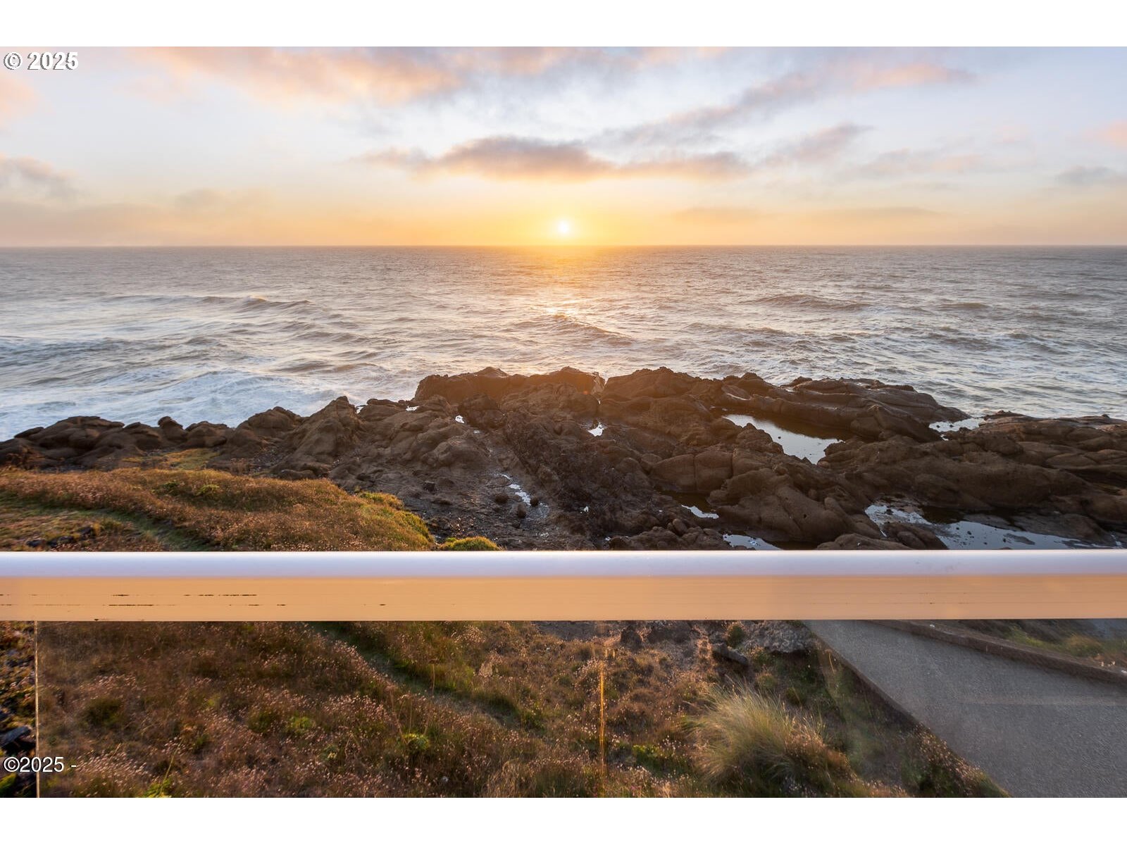 1113 Highway 101, Unit 48 Depoe Bay, OR 97341 - Photo 7 of 40 a view of ocean and mountain