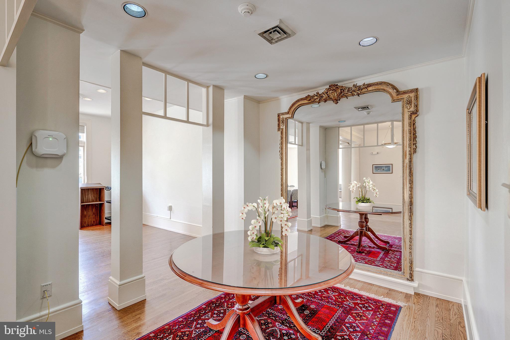 2301 Calvert Street Northwest Washington, DC 20008 - Photo 5 of 16 Second Floor Reception