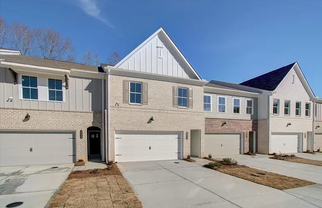 $386,900 | 4577 Moray Drive, Mableton, GA 30126