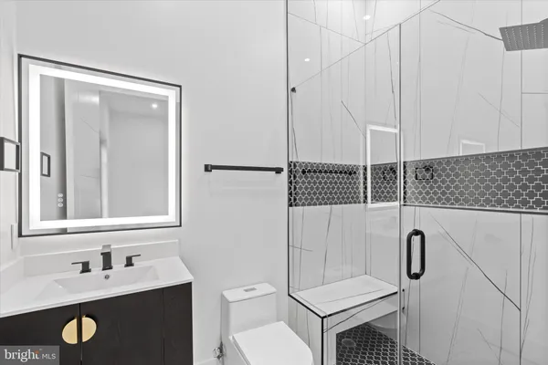 $2,175,000 | 4609 Willow Run Drive, Annandale, VA 22003