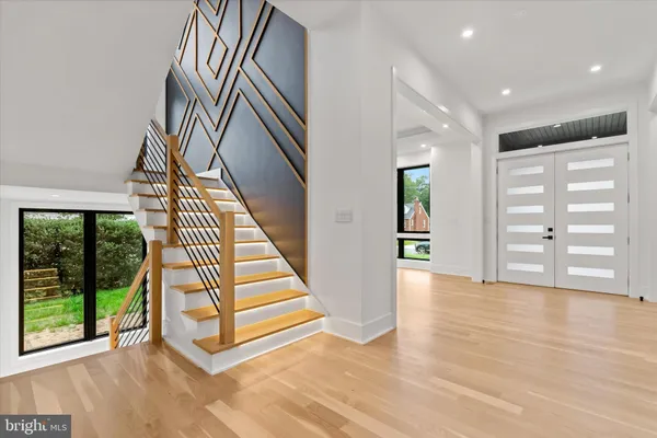 $2,175,000 | 4609 Willow Run Drive, Annandale, VA 22003