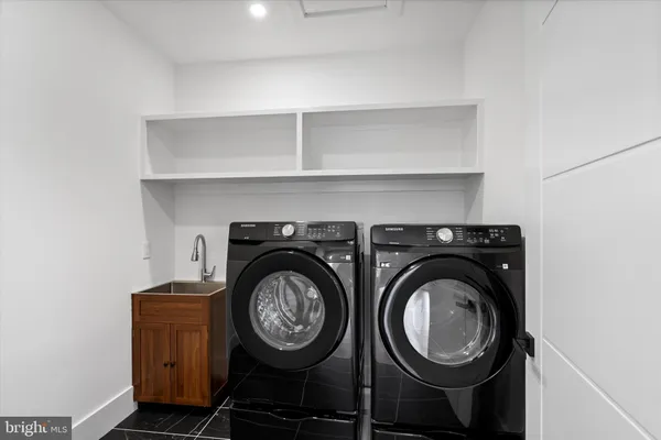 $2,175,000 | 4609 Willow Run Drive, Annandale, VA 22003