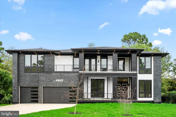 $2,175,000 | 4609 Willow Run Drive, Annandale, VA 22003