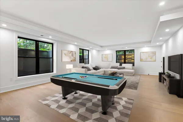 $2,175,000 | 4609 Willow Run Drive, Annandale, VA 22003