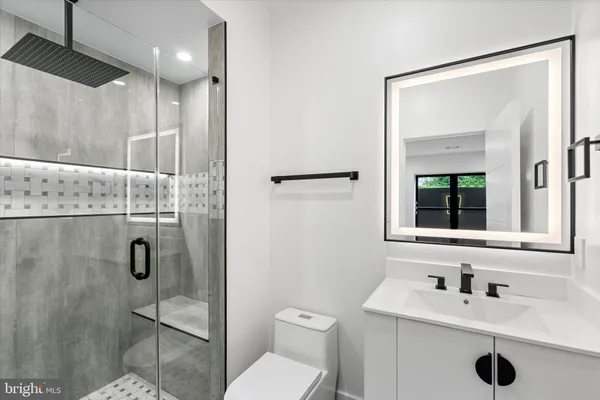 $2,175,000 | 4609 Willow Run Drive, Annandale, VA 22003