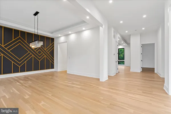 $2,175,000 | 4609 Willow Run Drive, Annandale, VA 22003