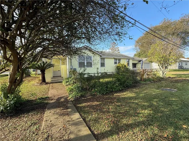 $1,775 | 410 1st Street, Luling, LA 70070