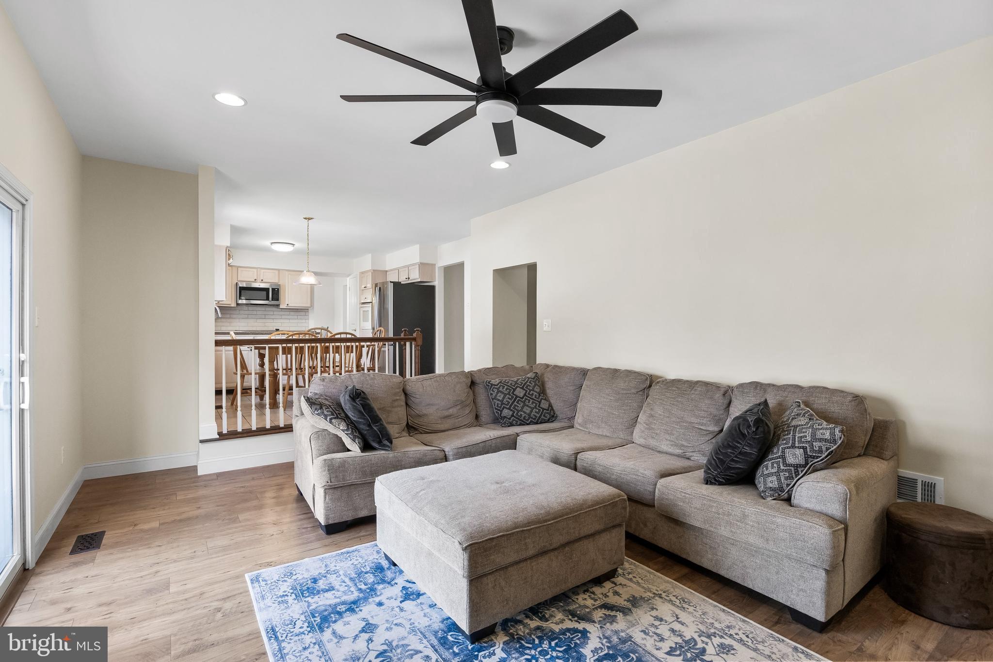 508 Perry Drive Mount Laurel, NJ 08054 - Photo 20 of 61 a living room with furniture and a ceiling fan