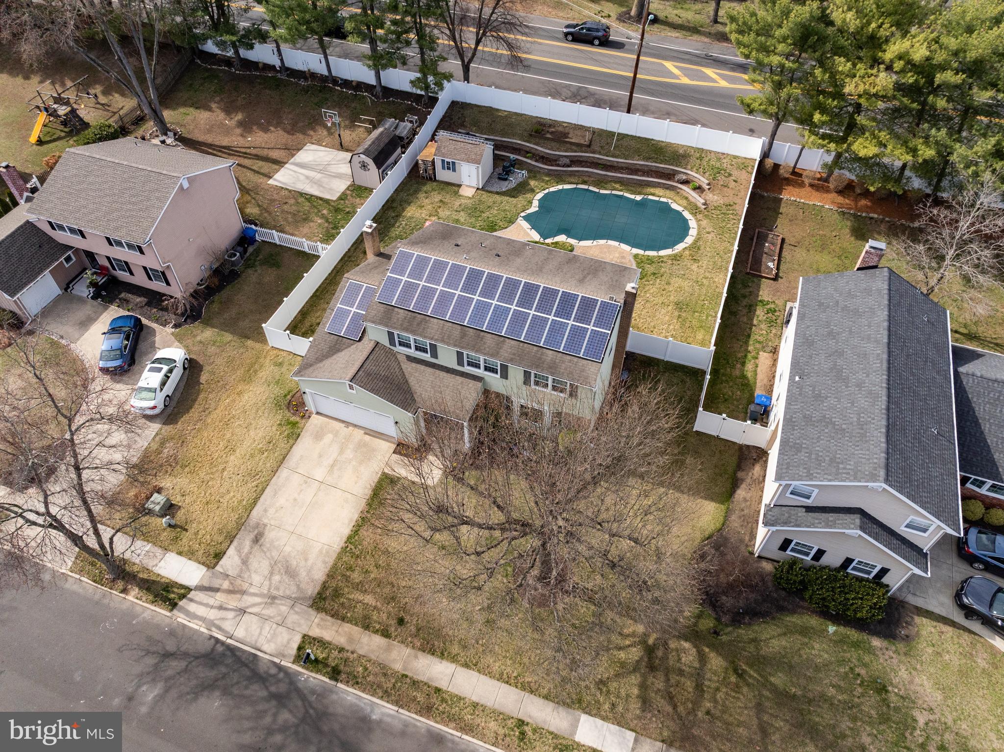 508 Perry Drive Mount Laurel, NJ 08054 - Photo 52 of 61 an aerial view of a house with garden space and sitting area