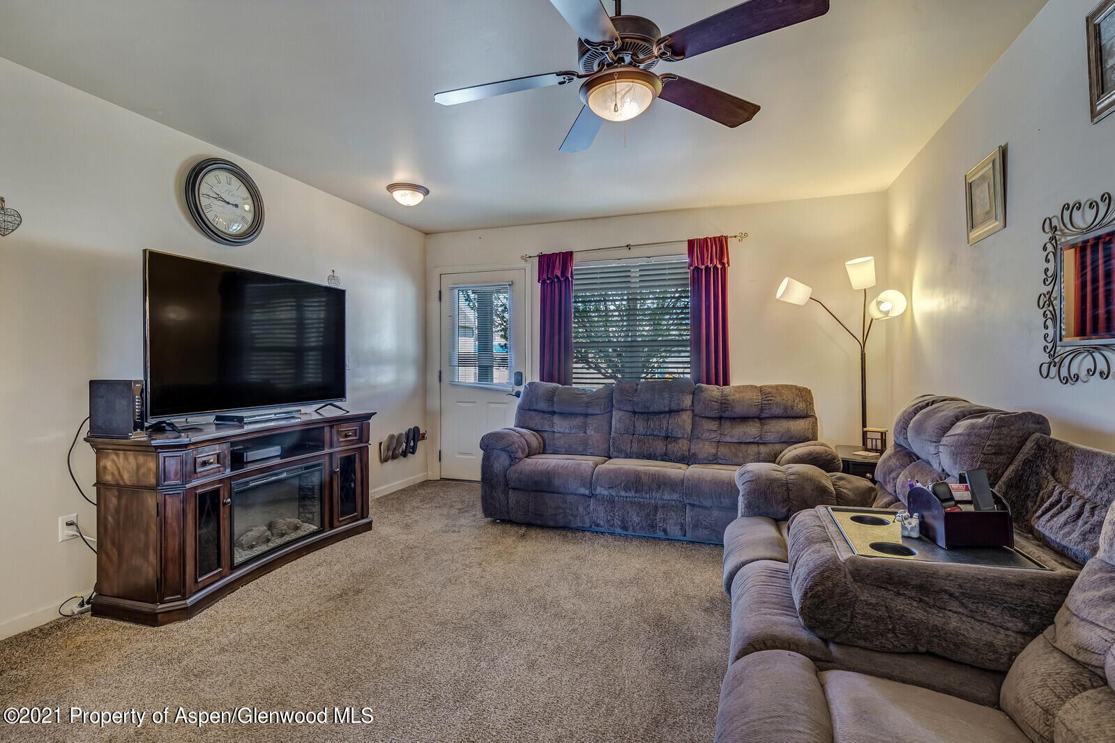 136 West 26th Street Rifle, CO 81650 - Photo 3 of 15 Living room