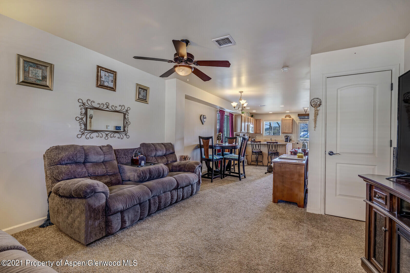 136 West 26th Street Rifle, CO 81650 - Photo 4 of 15 Living room