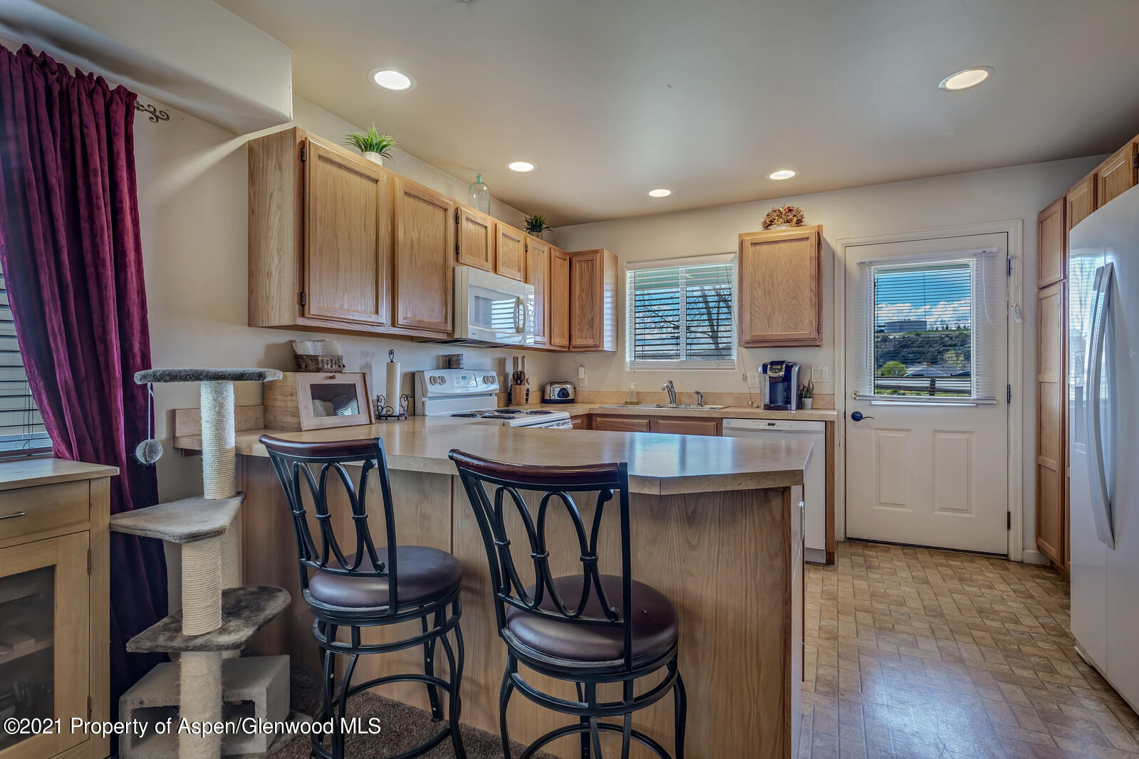 136 West 26th Street Rifle, CO 81650 - Photo 7 of 15 Kitchen