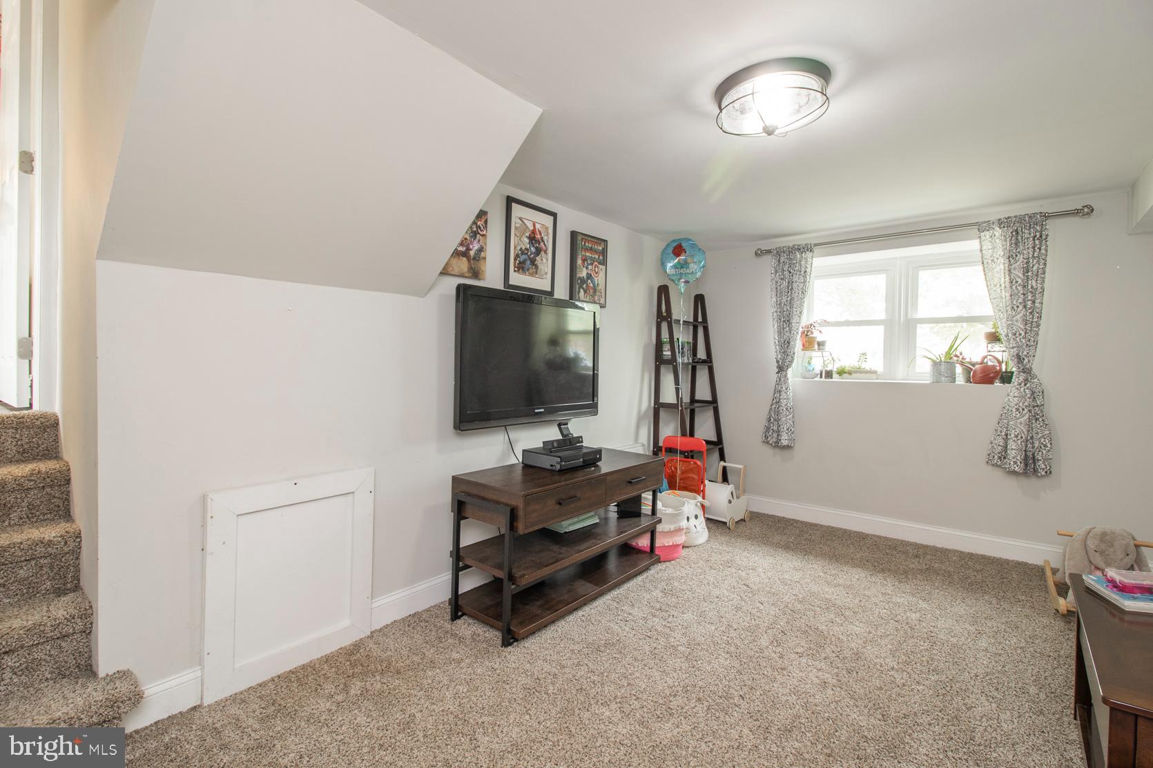 1006 Birch Road Warminster, PA 18974 - Photo 18 of 39