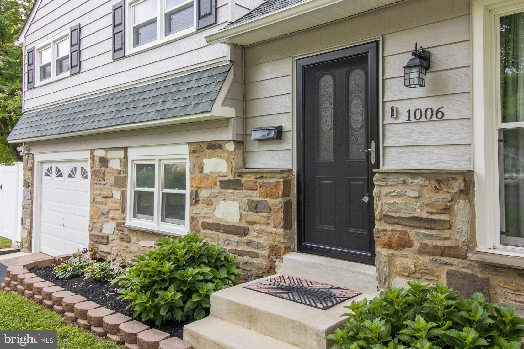 1006 Birch Road Warminster, PA 18974 - Photo 4 of 39
