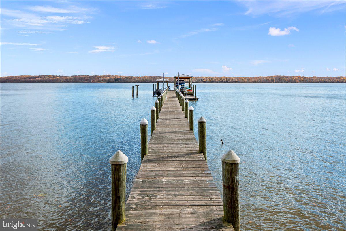 3903 Belle Rive Terrace Alexandria, VA 22309 - Photo 3 of 34