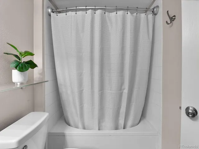 a view of an outdoor space