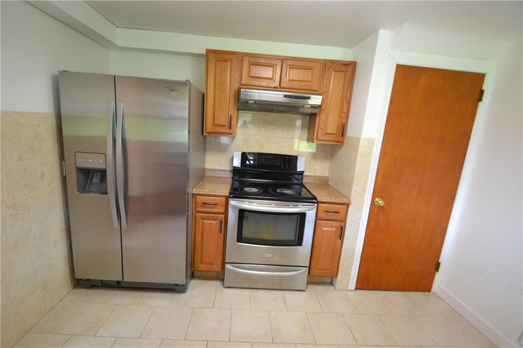 1941 Bower Hill Road Pittsburgh, PA 15243 - Photo 4 of 25