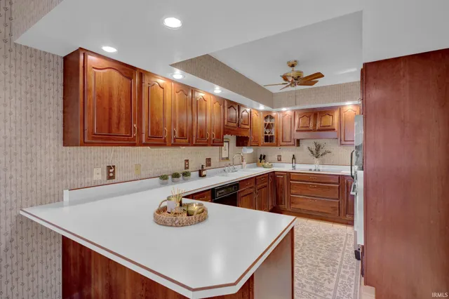 $359,900 | 500-10 Greentree Drive, Bedford, IN 47421