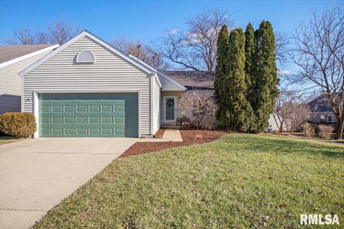 812 Helene Street Springfield, IL 62702 - Photo 1 of 34