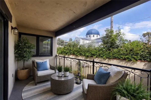 $1,550,000 | 5755 Ave Estoril, Long Beach, CA 90814
