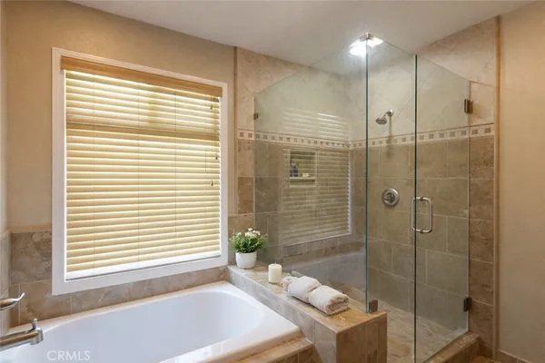 $1,550,000 | 5755 Ave Estoril, Long Beach, CA 90814