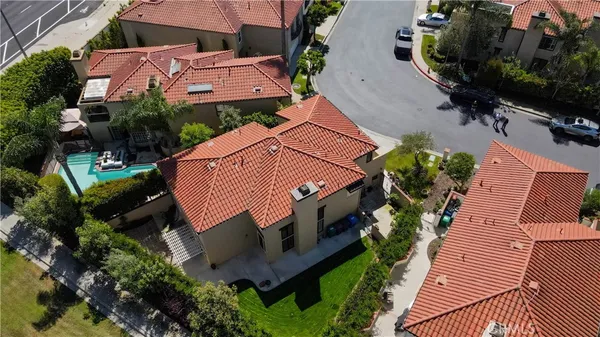 $1,550,000 | 5755 Ave Estoril, Long Beach, CA 90814