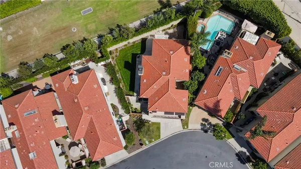 $1,550,000 | 5755 Ave Estoril, Long Beach, CA 90814