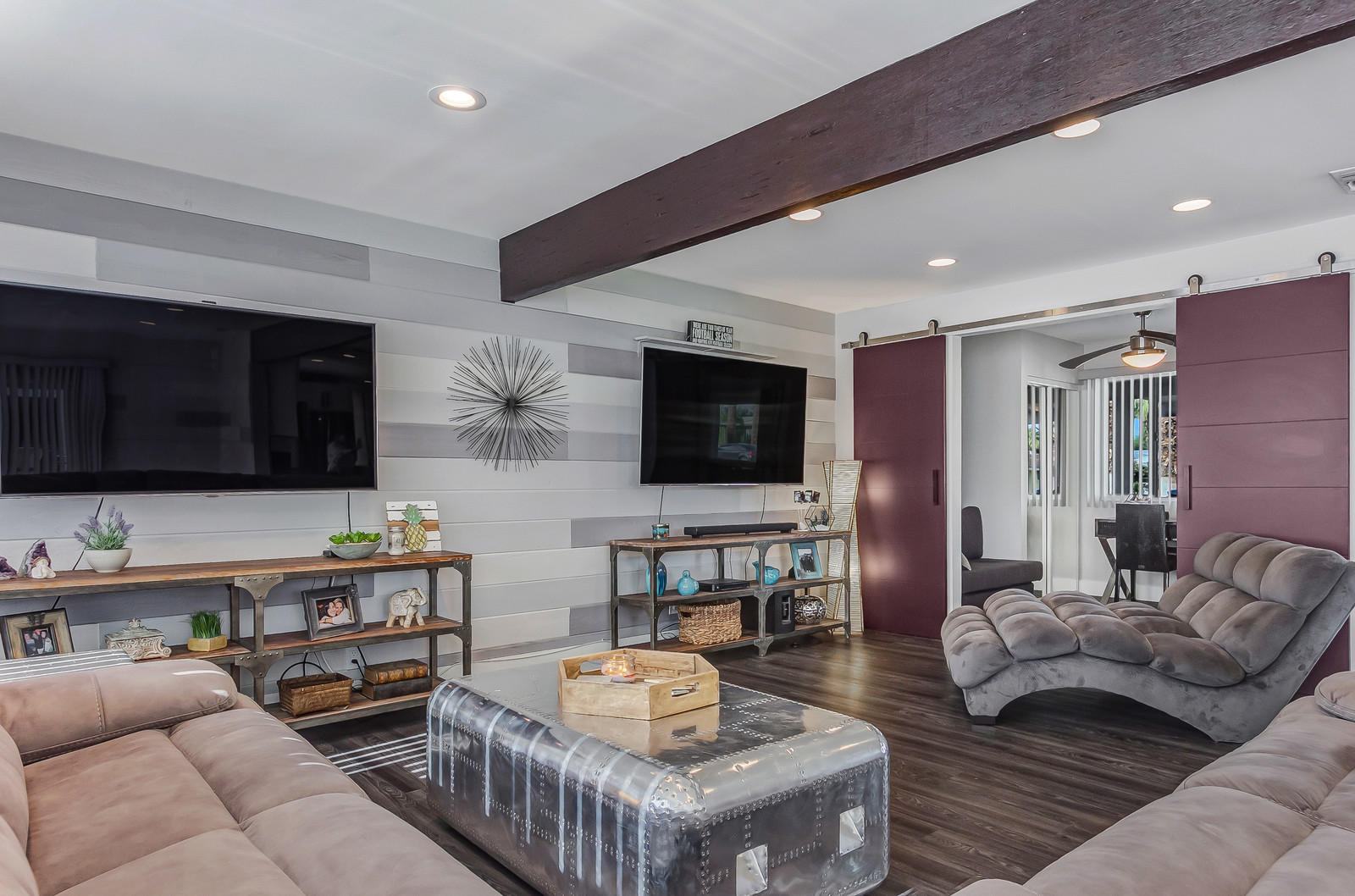 70061 Chappel Road Rancho Mirage, CA 92270 - Photo 4 of 26 a living room with furniture and a flat screen tv