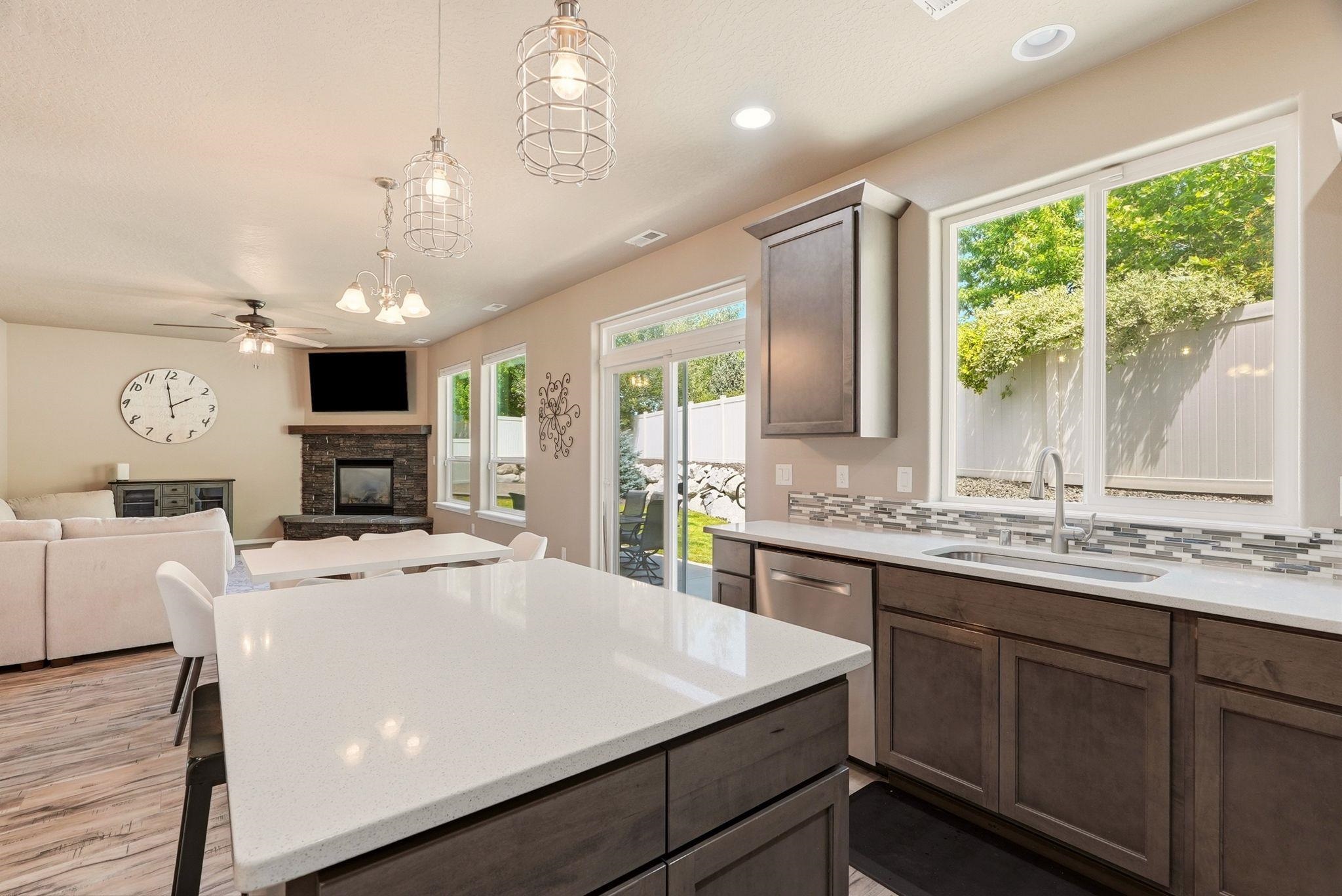 1421 South Clara Road Greenacres, WA 99016 - Photo 11 of 47 Gallery Image 11