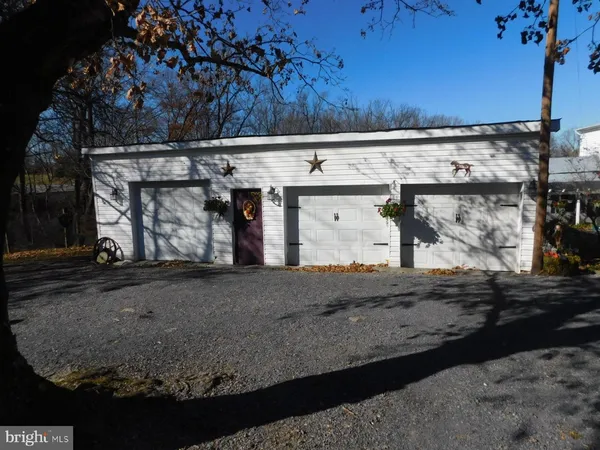 a view of a car garage