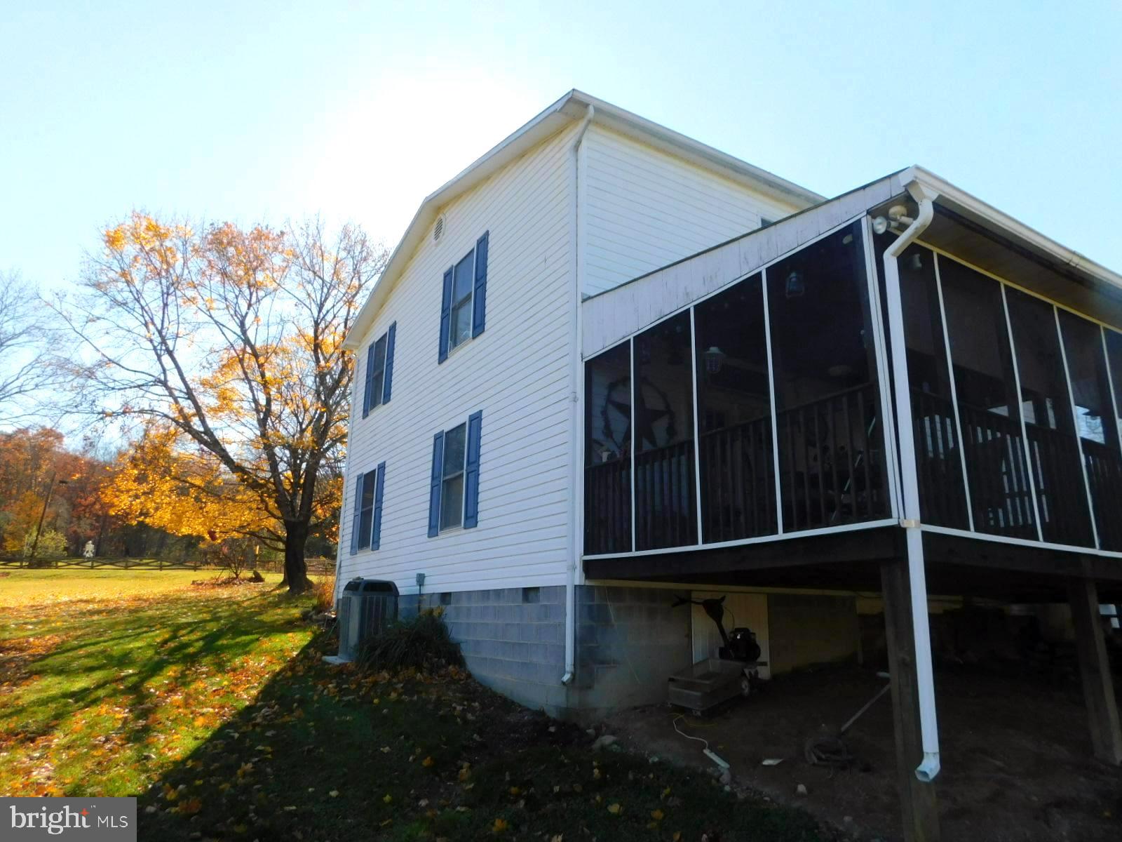 3415 North Mountain Road Wardensville, WV 26851 - Photo 3 of 24