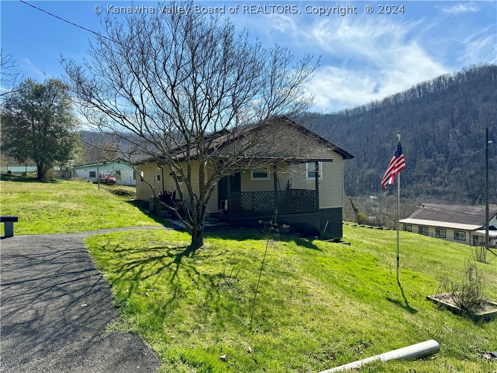 573 Church Hill Road Seth, WV 25181 - Photo 27 of 32 Gallery Image 27