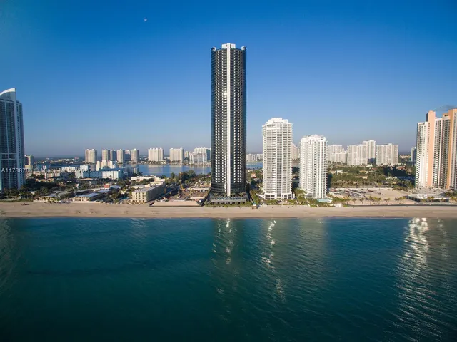 $8,500,000 | 18555 Collins Avenue, Unit 3705, Sunny Isles Beach, FL 33160
