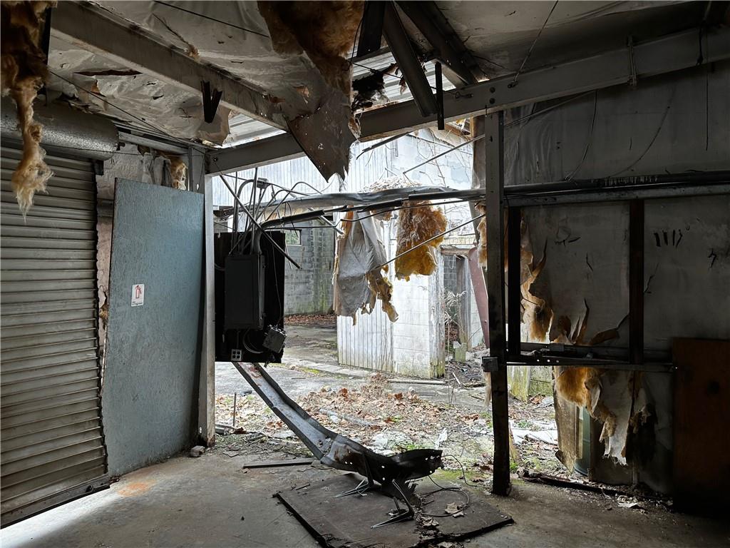 4382 Calhoun Road Northeast Rome, GA 30161 - Photo 4 of 5